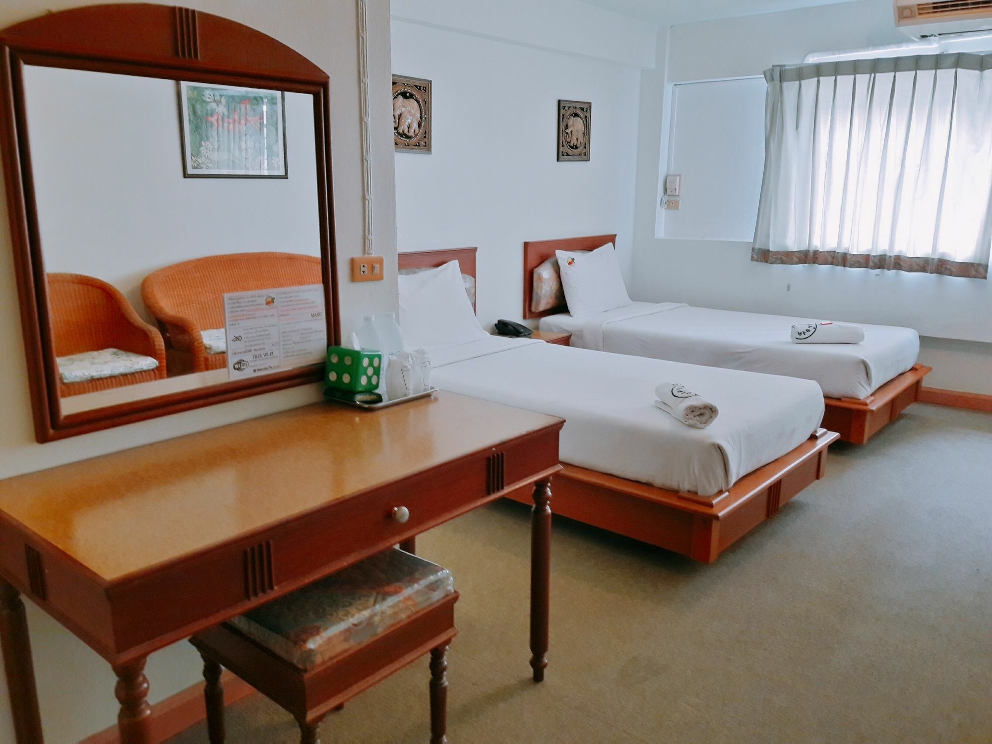 נחון סי טמארט Muang Khon Guest House מראה חיצוני תמונה